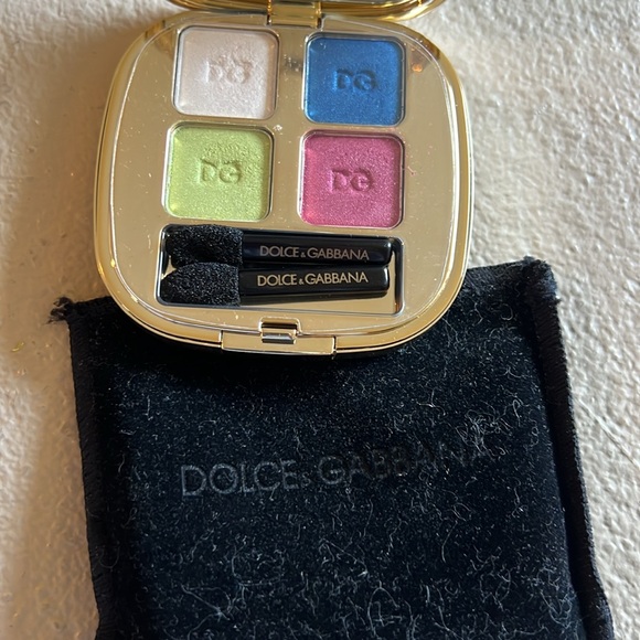 Dolce & Gabbana eyeshadow quad palette - Picture 4 of 6